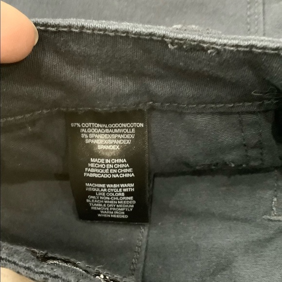 Jones New York 8 M Medium Chino Khakis Shorts Bermuda Navy Rolled Stretch NWOT - Picture 8 of 8